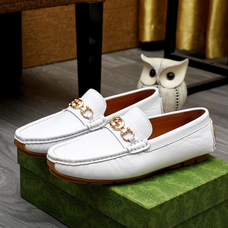 G*u*i leather shoes